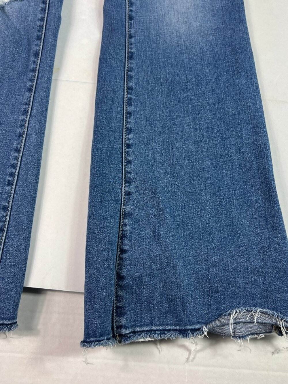American Eagle Jeans Women 28x29* Super High Rise Flare Blue Stretch Denim Tag 6 - Picture 3 of 16